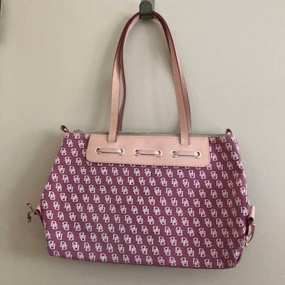 Dooney & Bourke Vintage Plum Bag - Picture 11 of 11